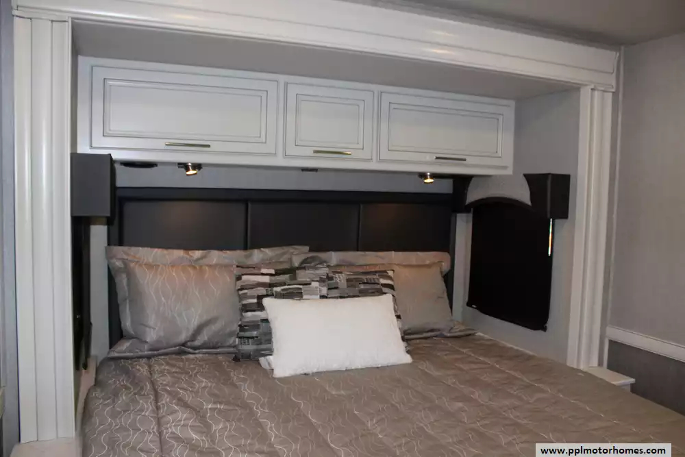 2023 Fleetwood Fortis 34M - Image 58