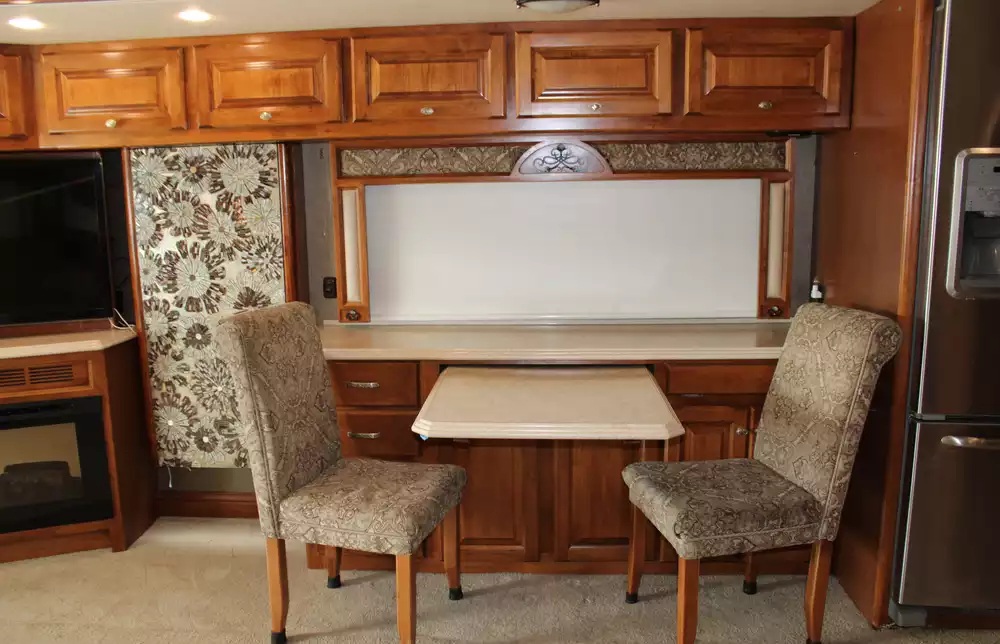 2013 Tiffin Phaeton 36GH - Image 53