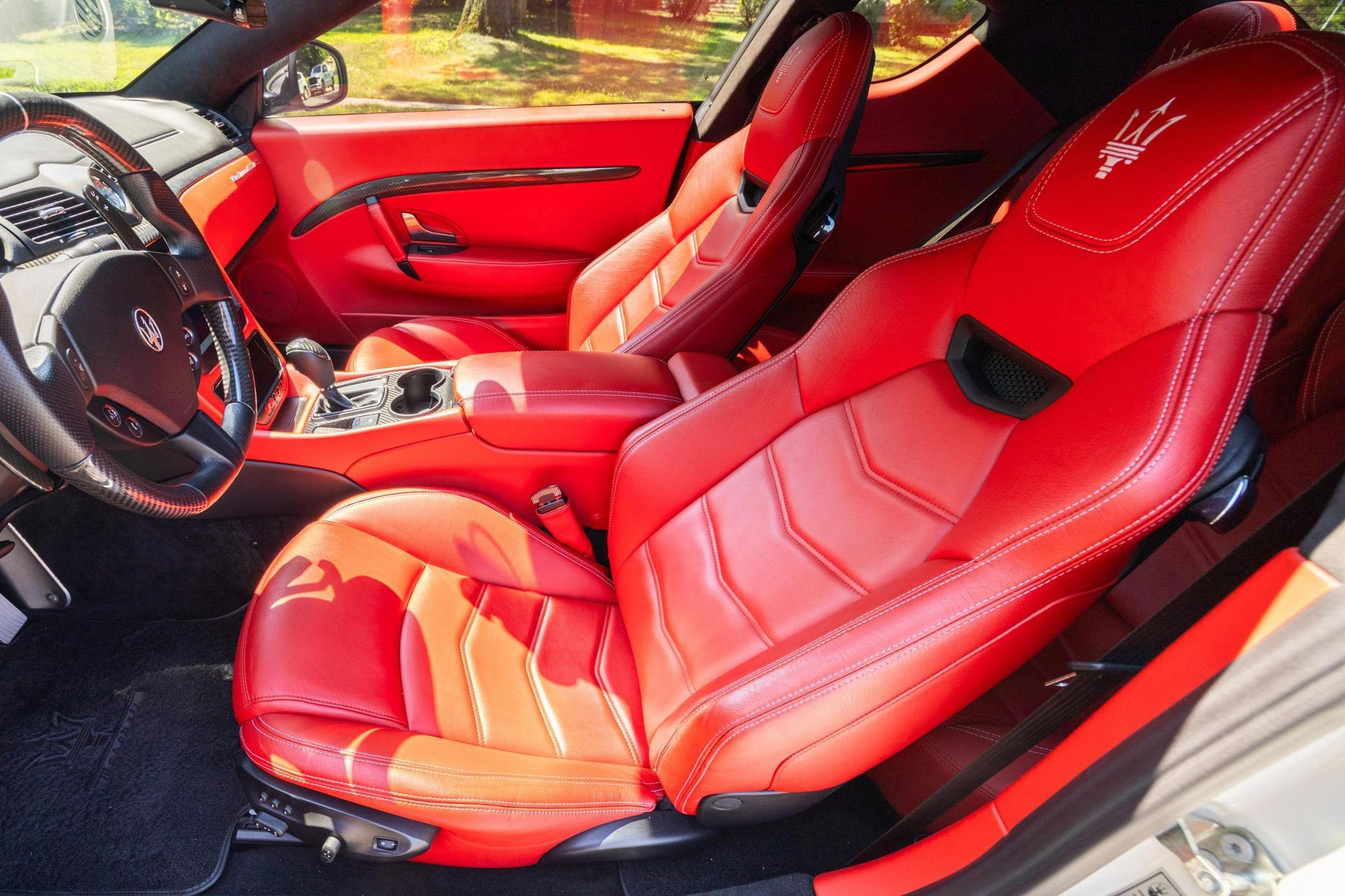 2016 Maserati GranTurismo MC - Image 8