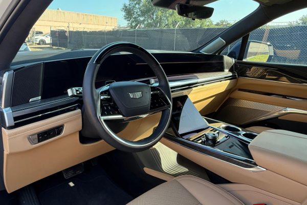 2025 Cadillac Escalade IQ Sport 2 - Image 12