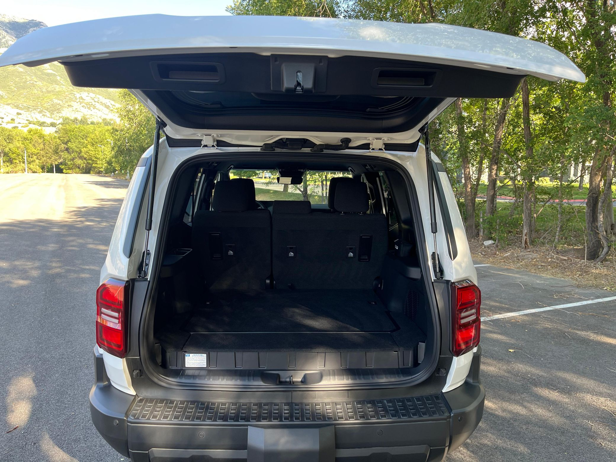 2025 Toyota Land Cruiser 1958 - Image 59