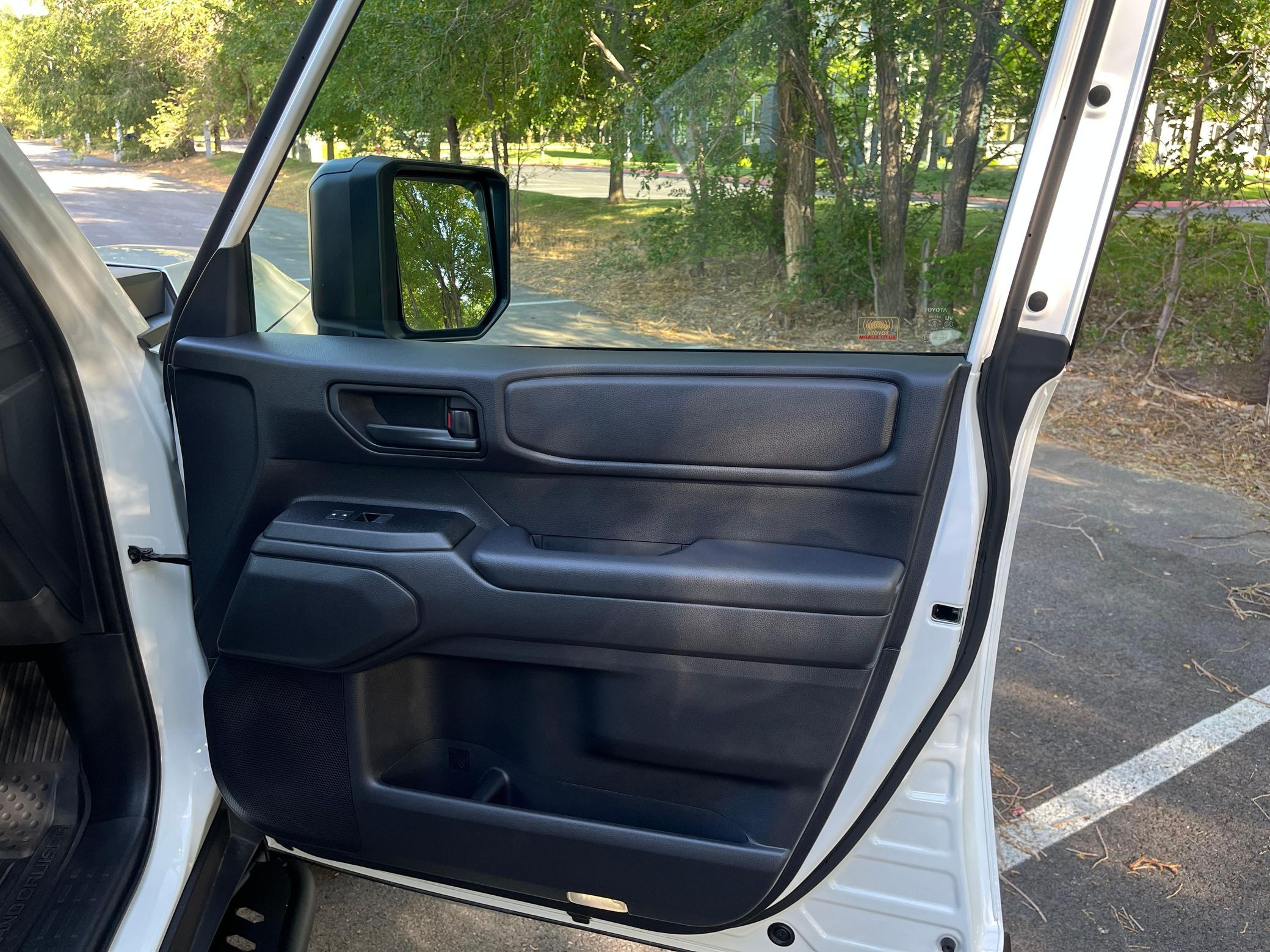 2025 Toyota Land Cruiser 1958 - Image 74