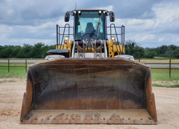 2014 John Deere 844K - Image 8