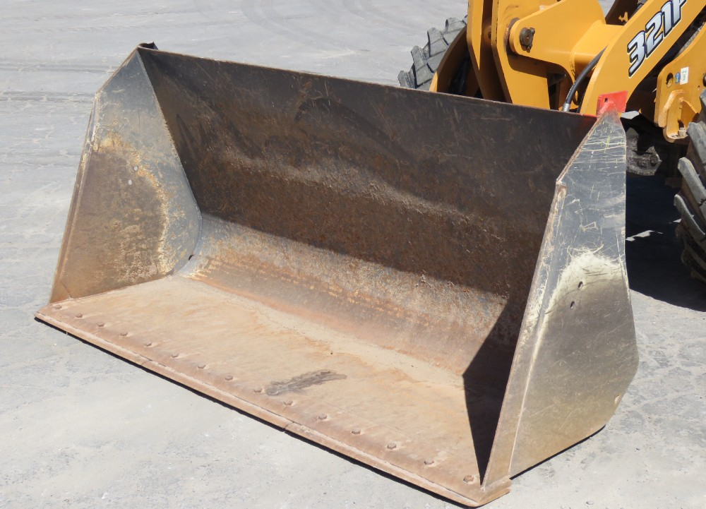 2016 Case 321F - Image 15