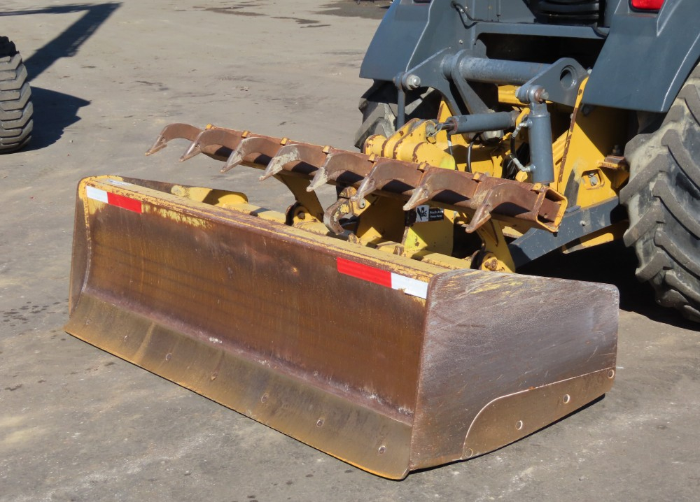 2015 John Deere 210LEP - Image 21