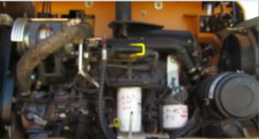 2016 Case 321F - Image 26