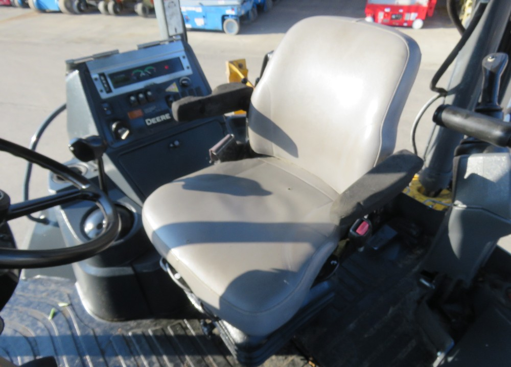 2015 John Deere 310L EP - Image 30