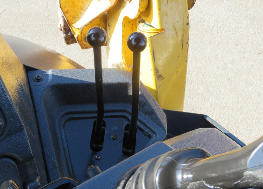 2015 John Deere 310L EP - Image 34