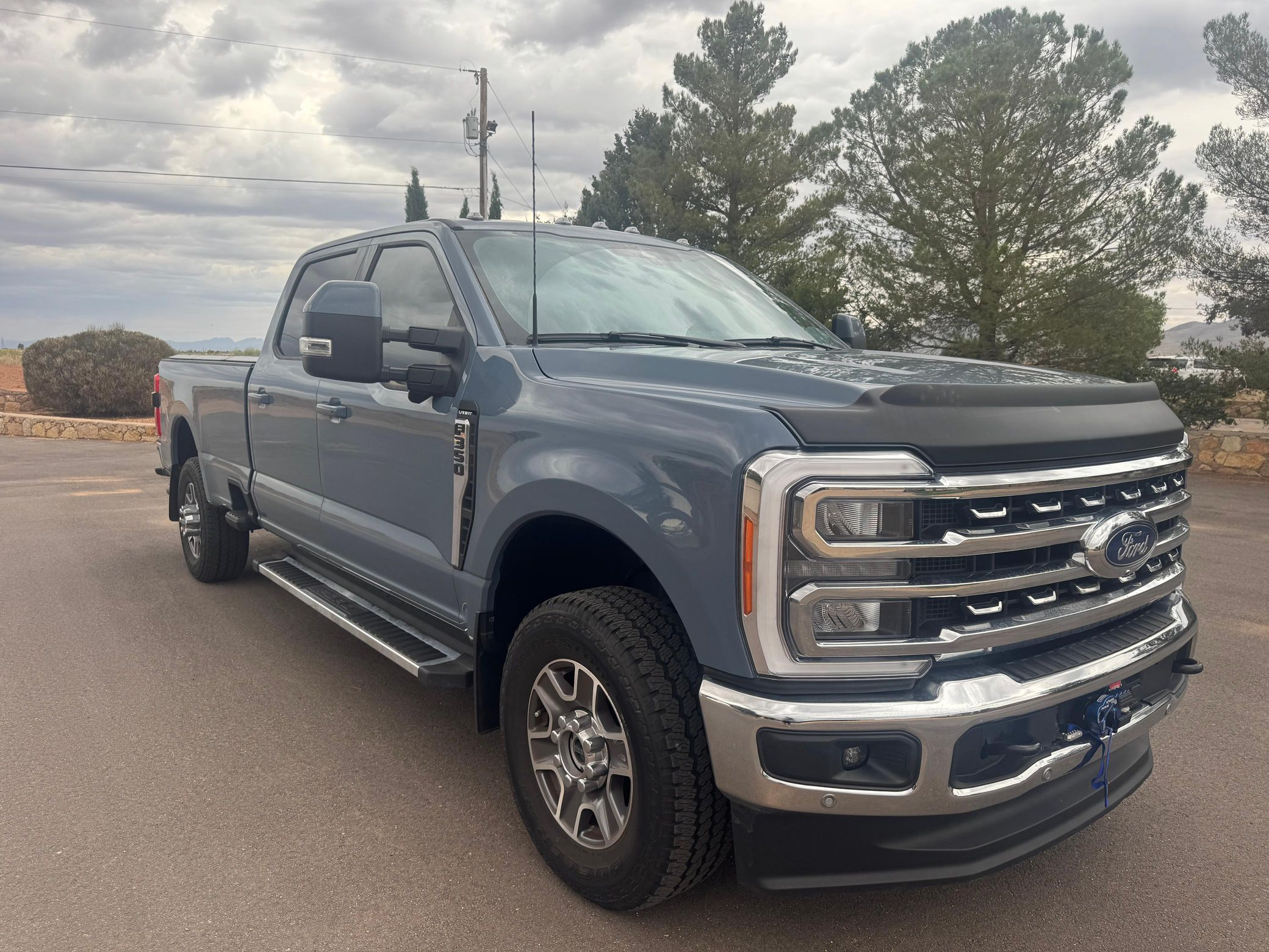 2023 Ford F-350 Super Duty Lariat - Image 59