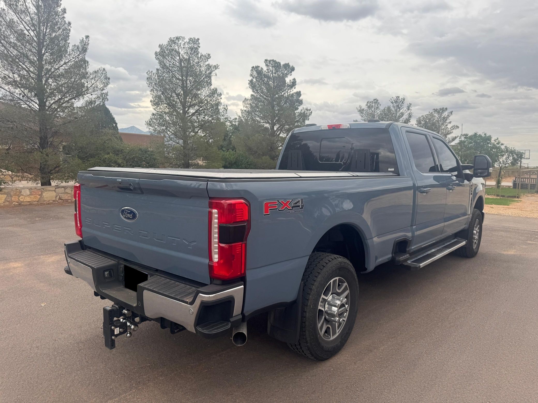 2023 Ford F-350 Super Duty Lariat - Image 60