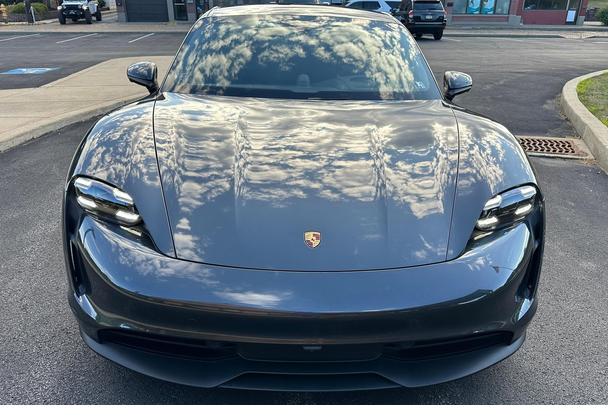 2021 Porsche Taycan 4S - Image 15