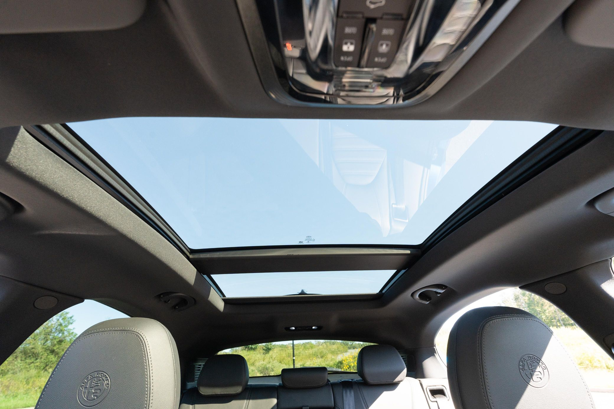 2023 Alfa Romeo Stelvio Quadrifoglio - Image 71