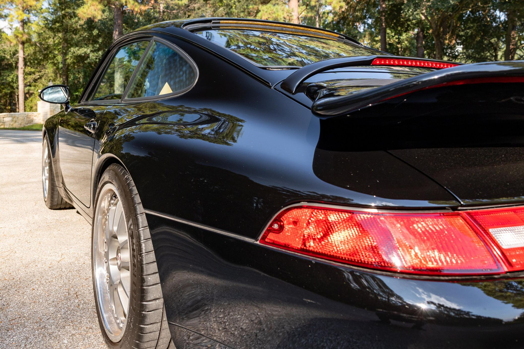 1995 Porsche 911 Carrera Coupe - Image 24
