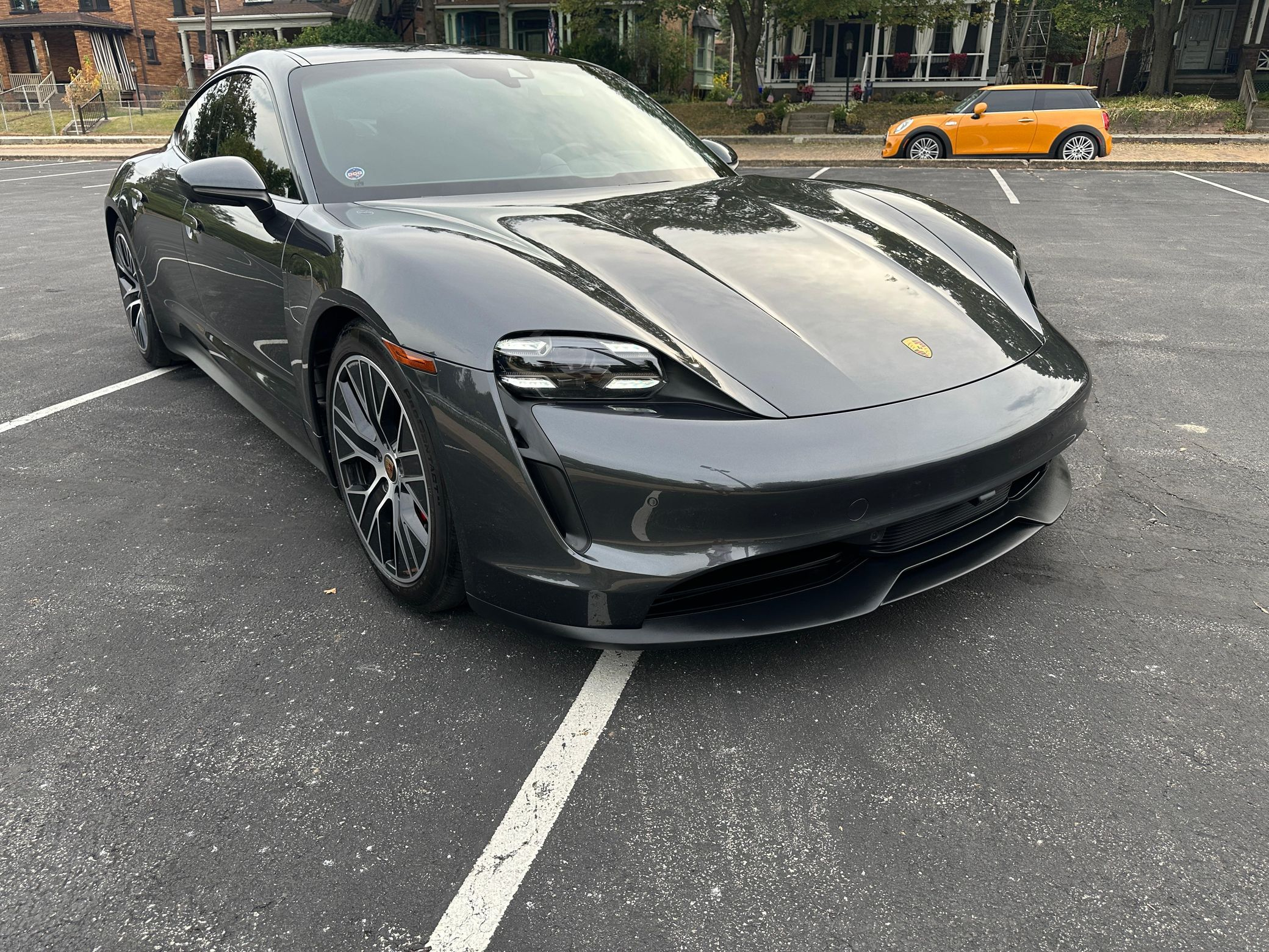 2021 Porsche Taycan 4S - Image 30