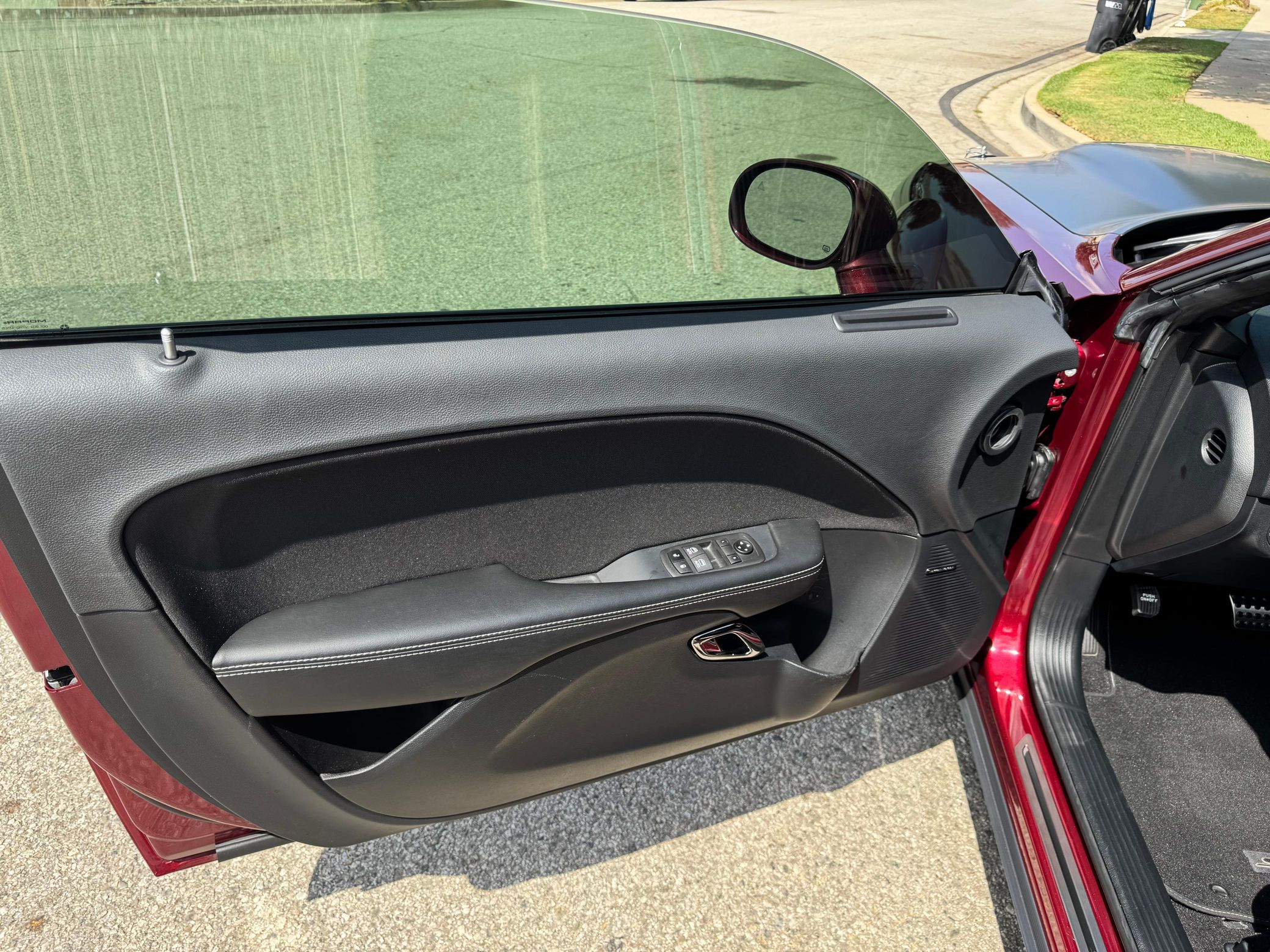 2021 Dodge Challenger SRT Super Stock - Image 37