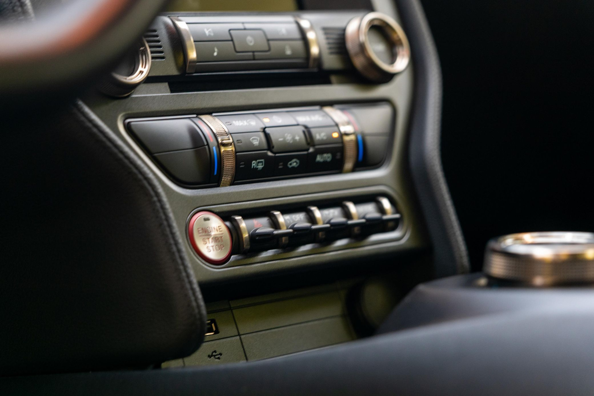 2021 Ford Mustang Shelby GT500 - Image 37