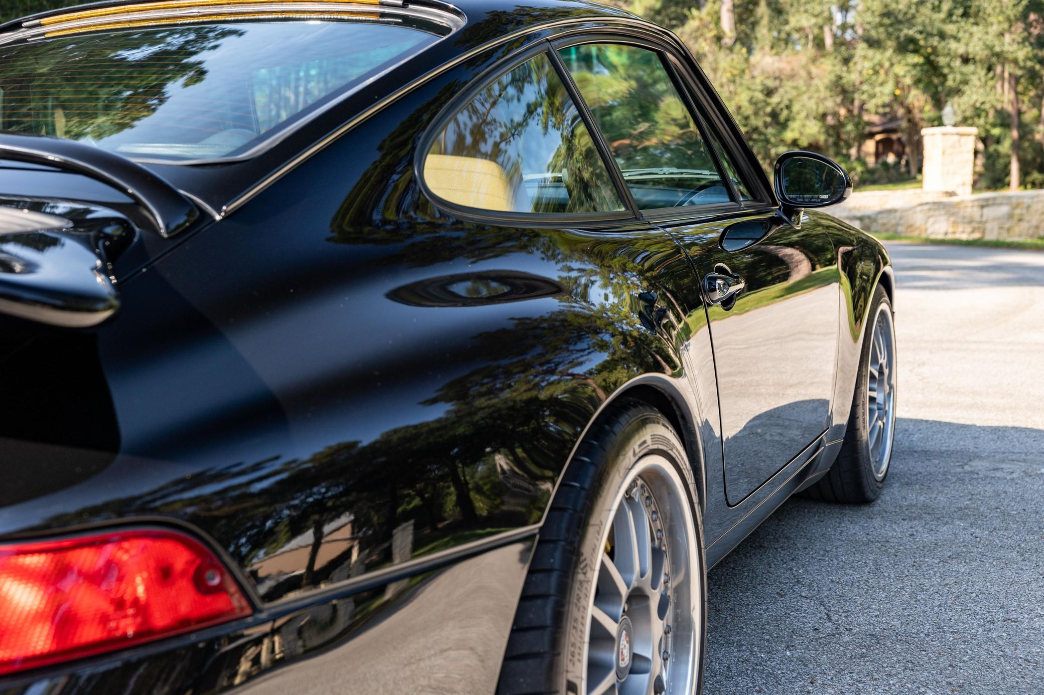 1995 Porsche 911 Carrera Coupe - Image 40