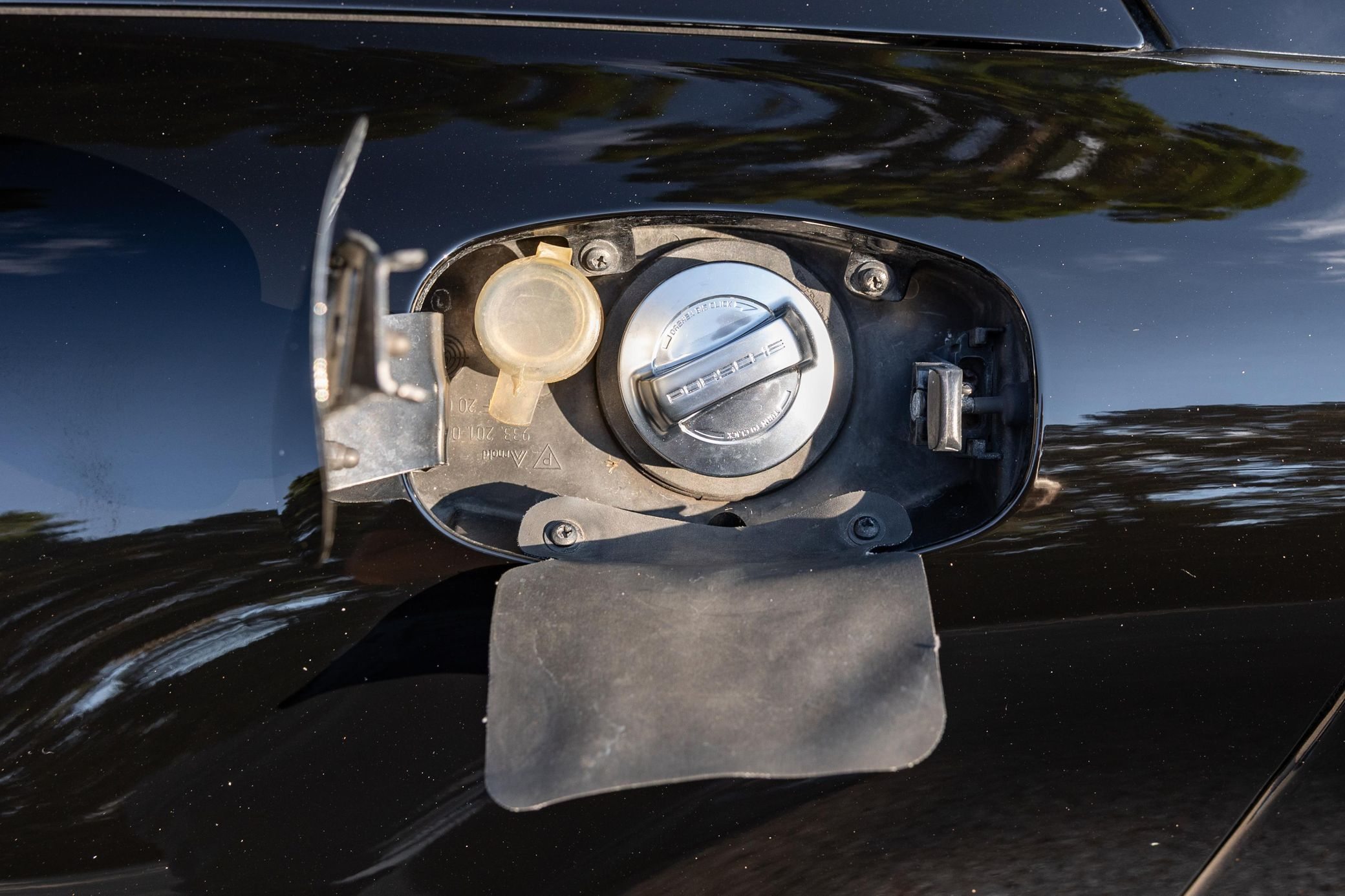 1995 Porsche 911 Carrera Coupe - Image 41