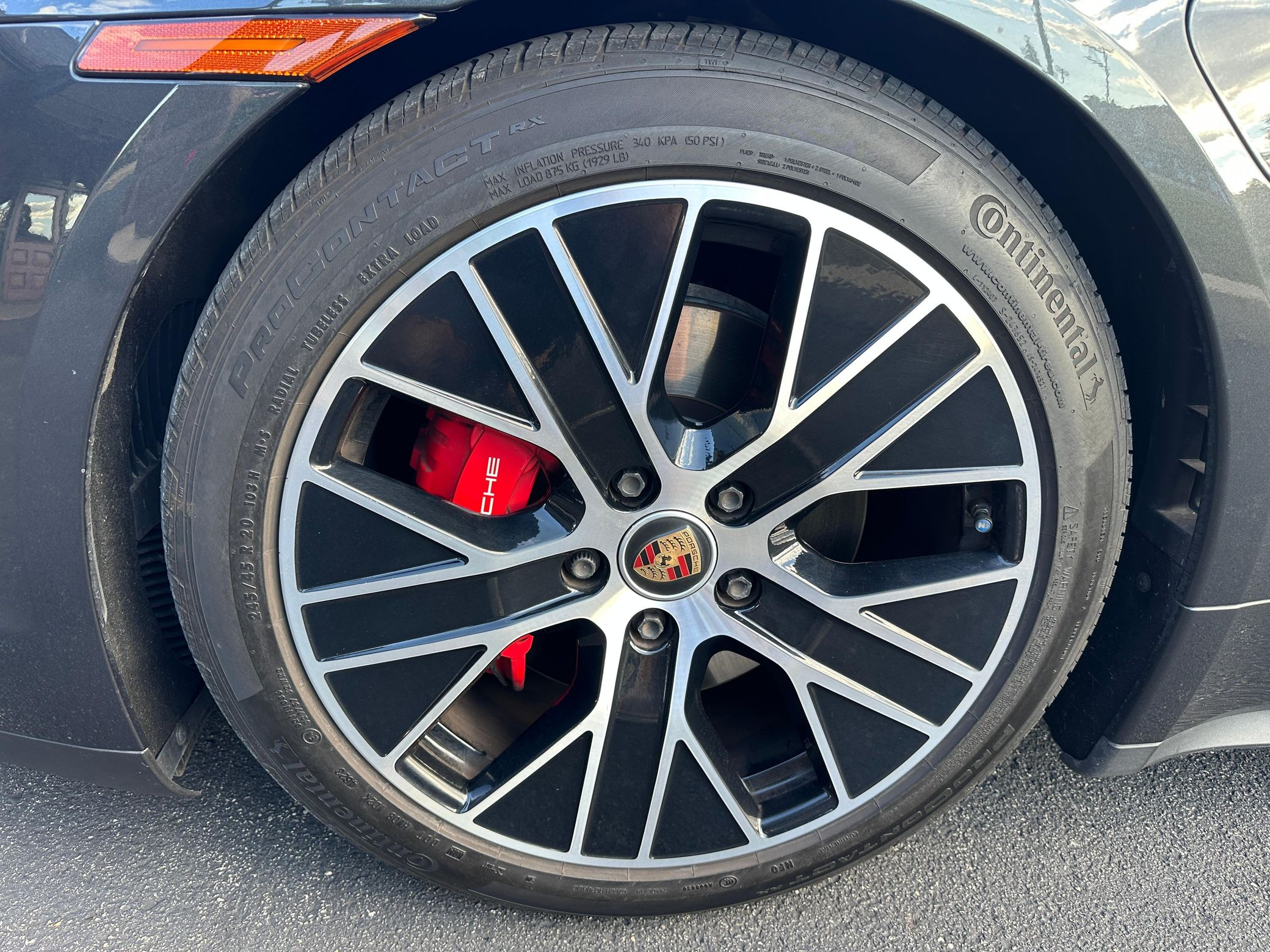 2021 Porsche Taycan 4S - Image 6