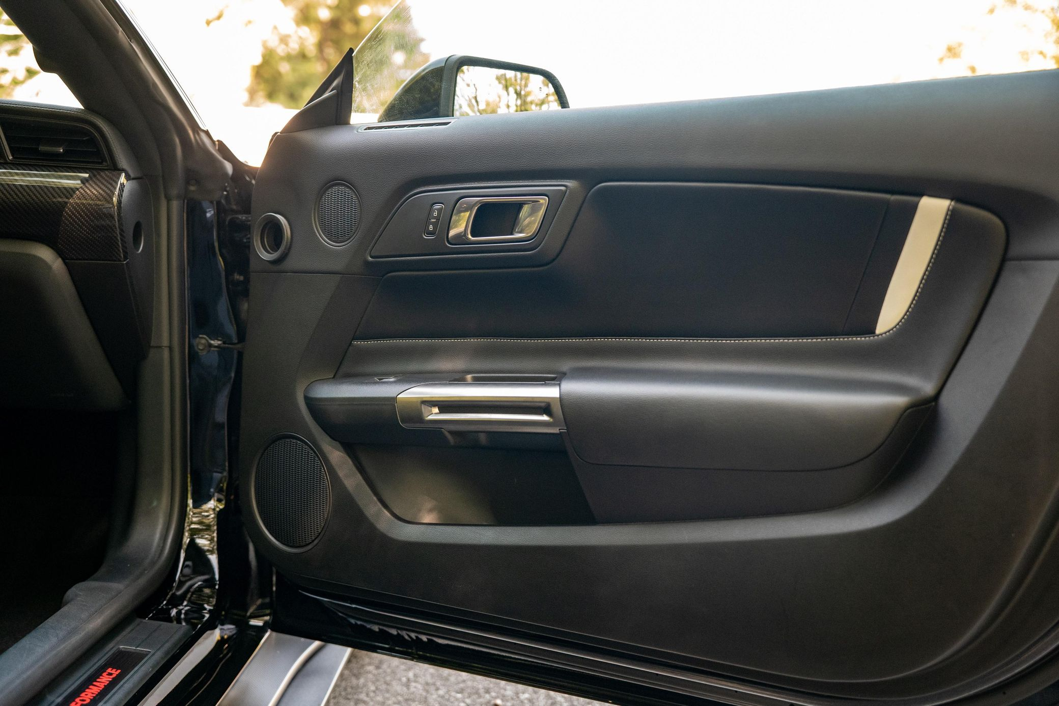 2021 Ford Mustang Shelby GT500 - Image 11