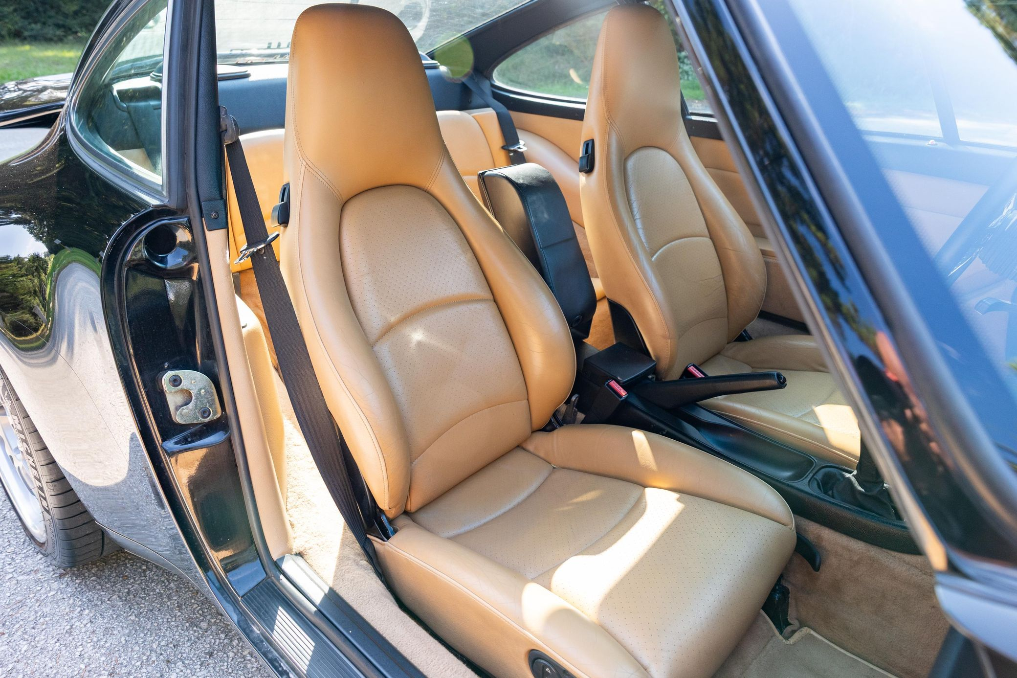 1995 Porsche 911 Carrera Coupe - Image 7