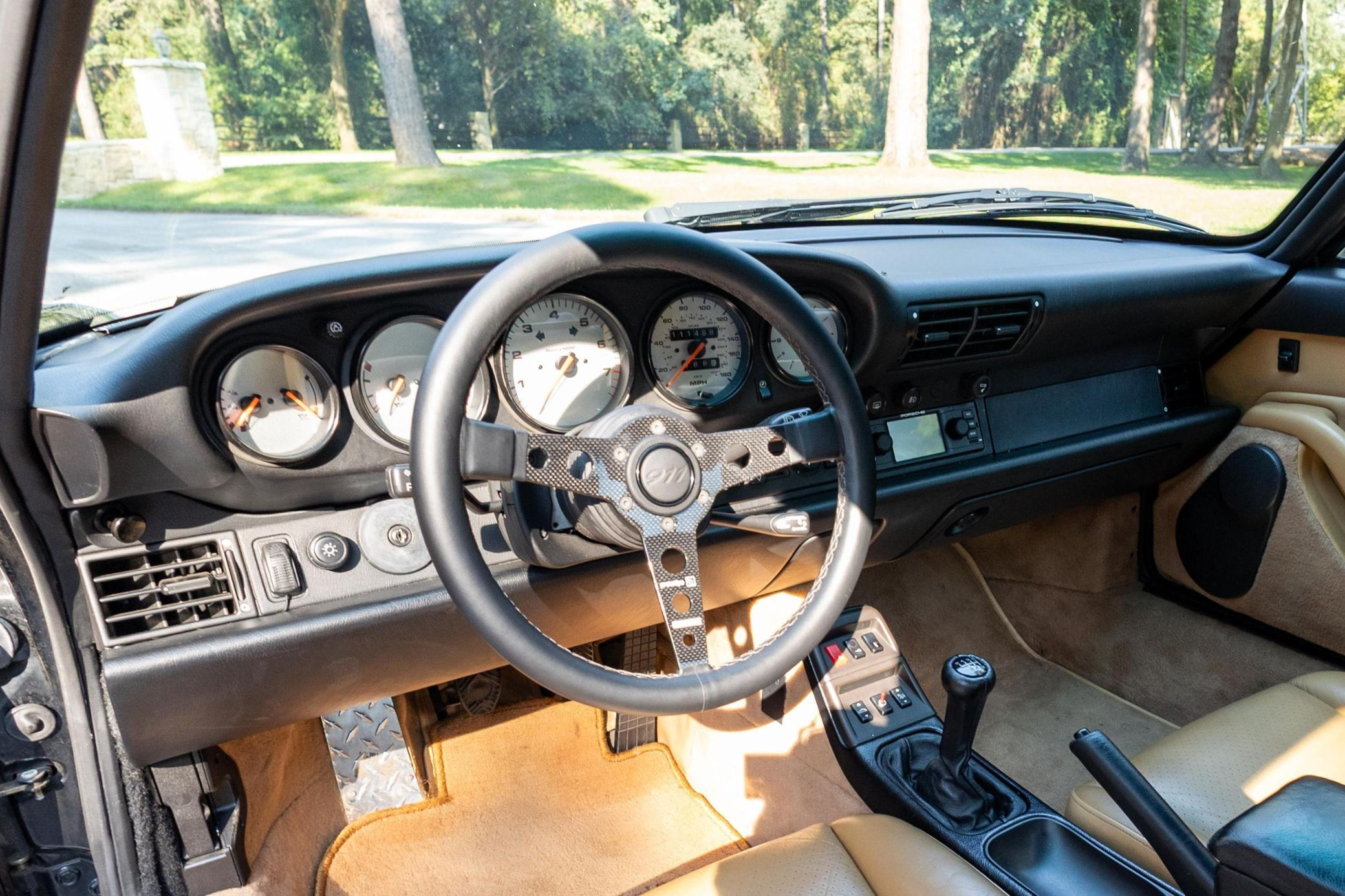 1995 Porsche 911 Carrera Coupe - Image 6