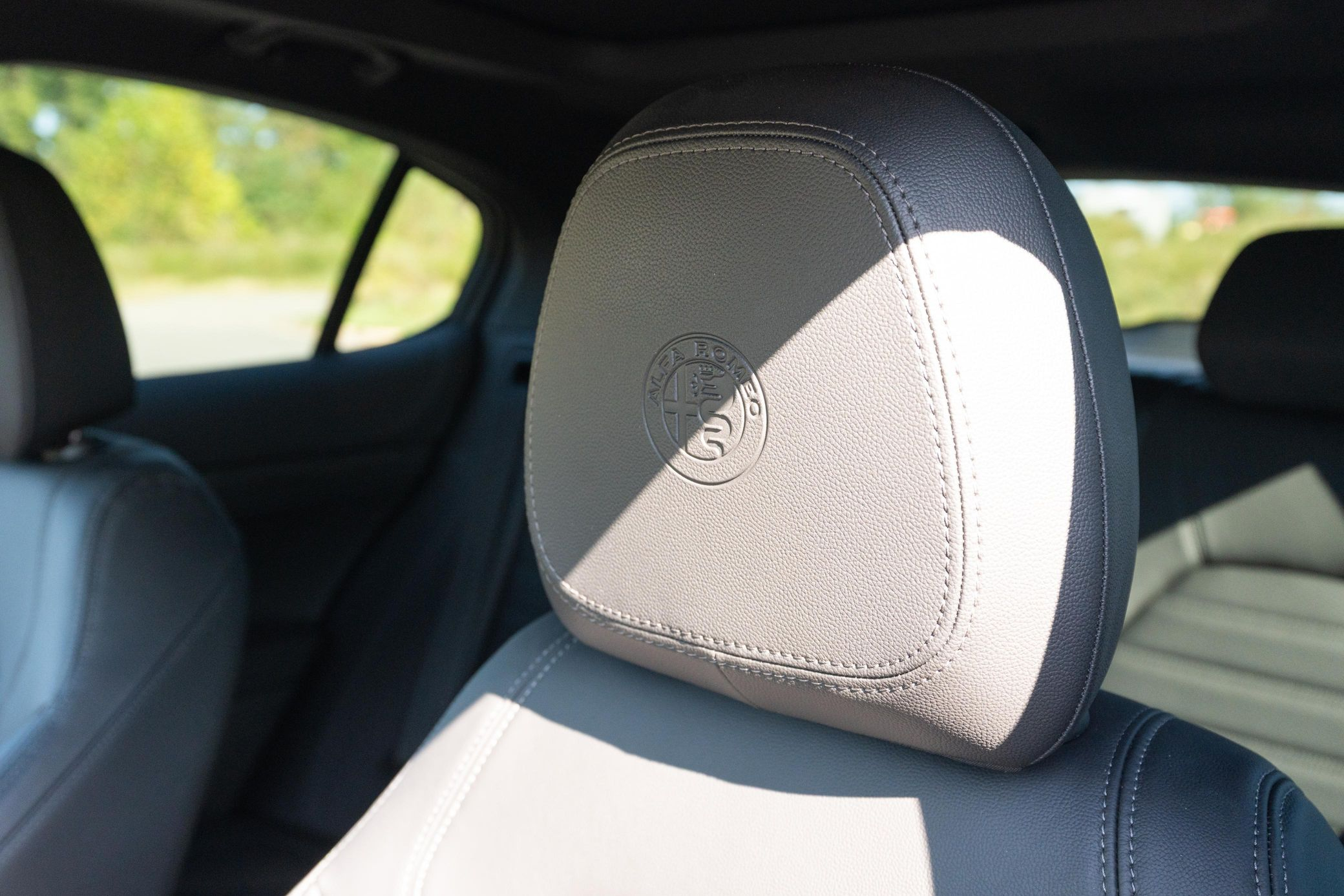 2023 Alfa Romeo Stelvio Quadrifoglio - Image 50