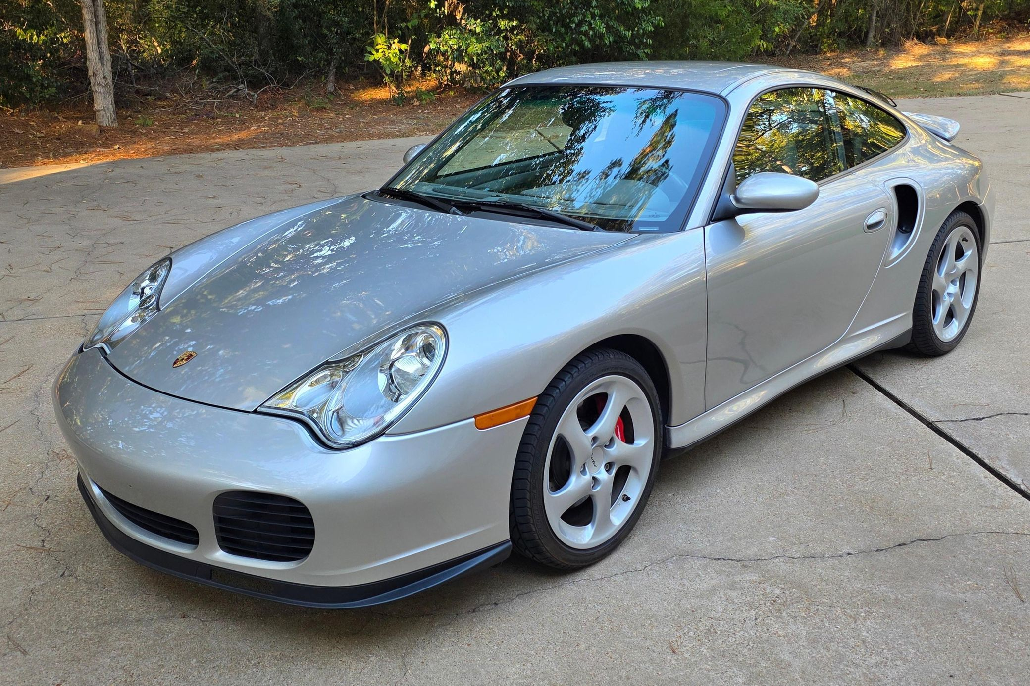 2001 Porsche 911 Turbo Coupe - Image 2