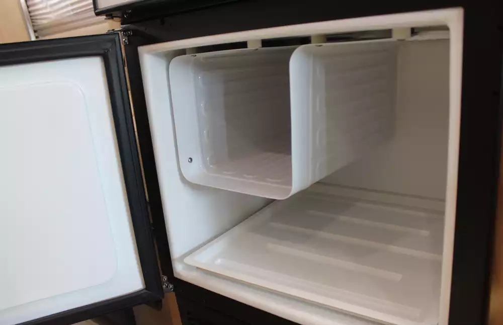 2021 Forest River Coachmen Beyond 22C - Image 16