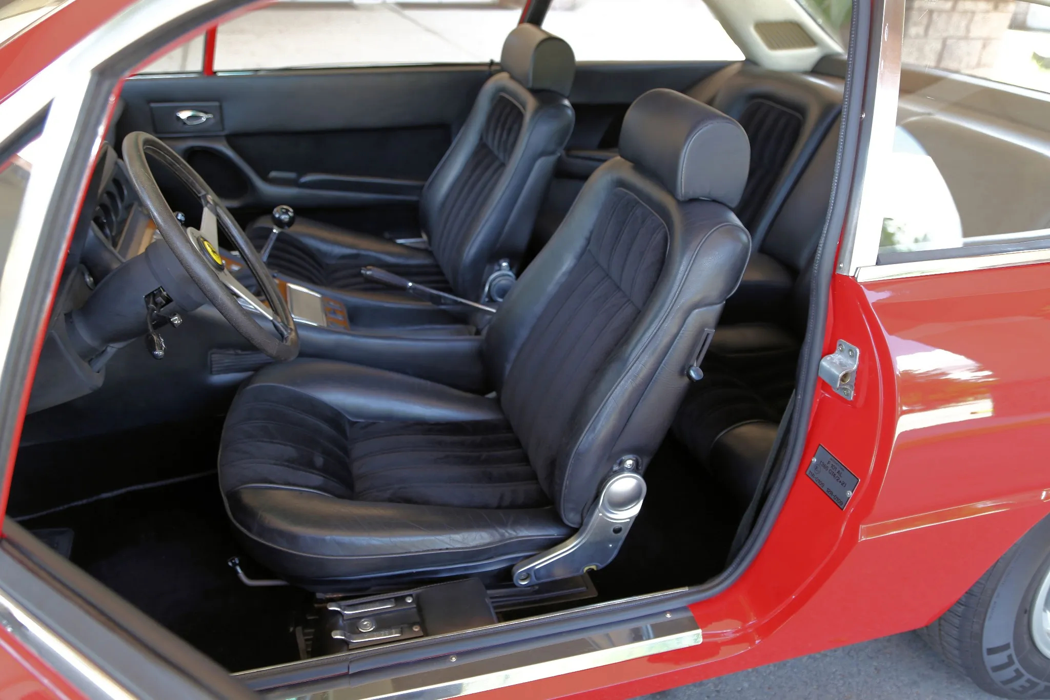 1974 Ferrari 365GT4 2+2 - Image 40