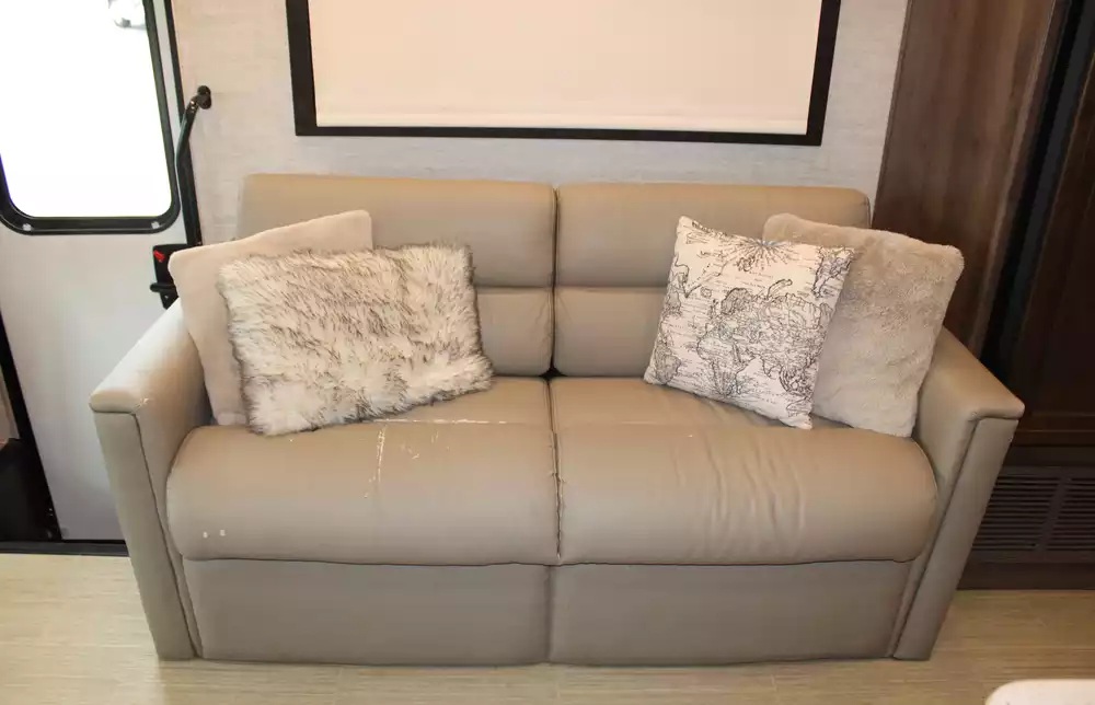 2021 Entegra Coach Esteem 31F - Image 27