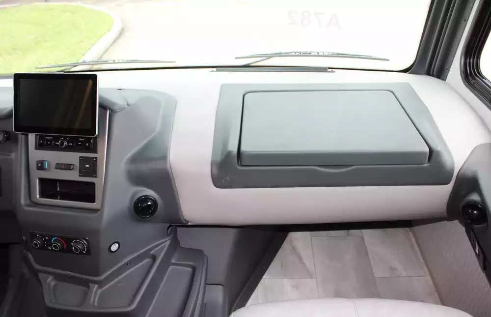 2022 Forest River Coachmen Encore 325SS - Image 11