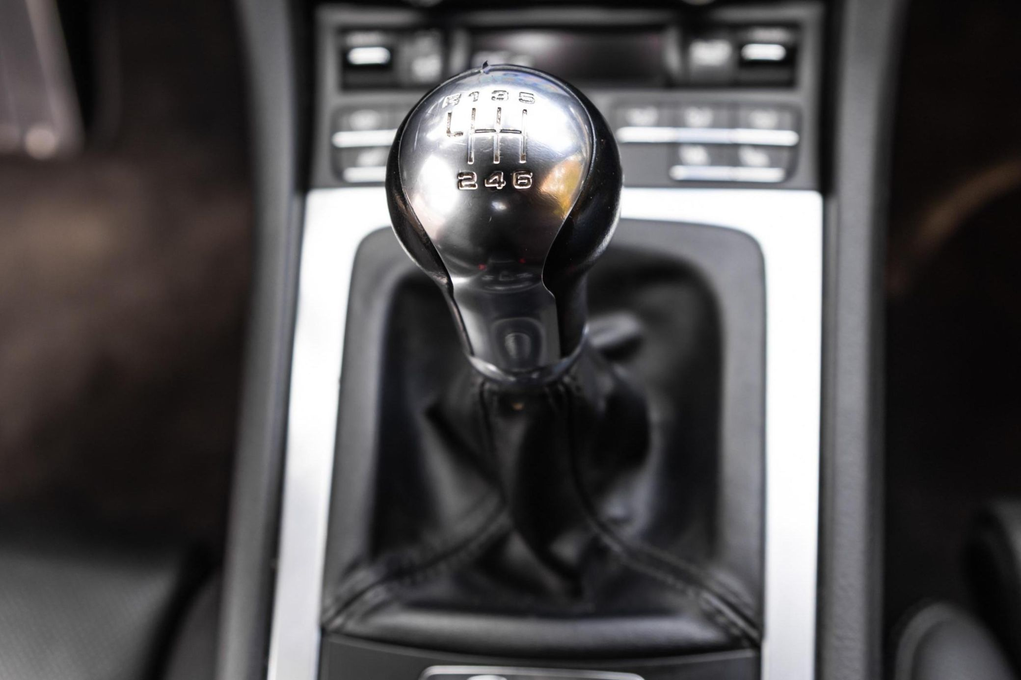 2013 Porsche Boxster S - Image 9