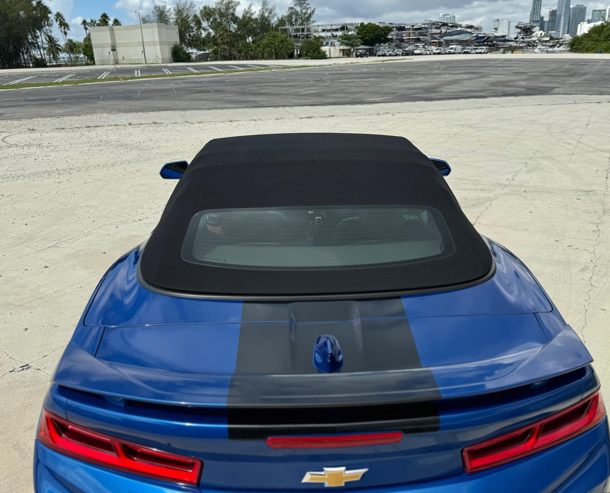 2016 Chevrolet Camaro 2SS - Image 12