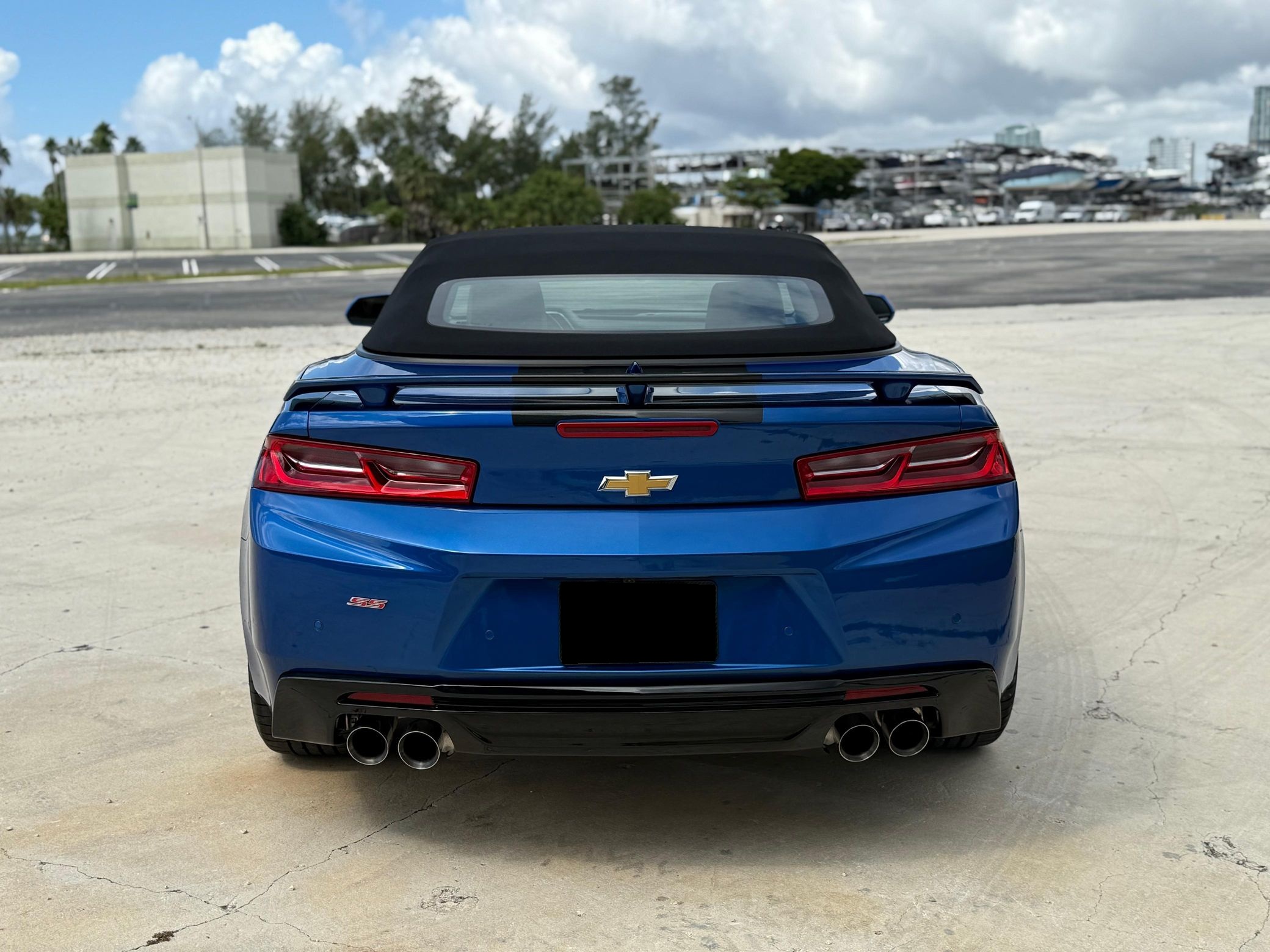 2016 Chevrolet Camaro 2SS - Image 14