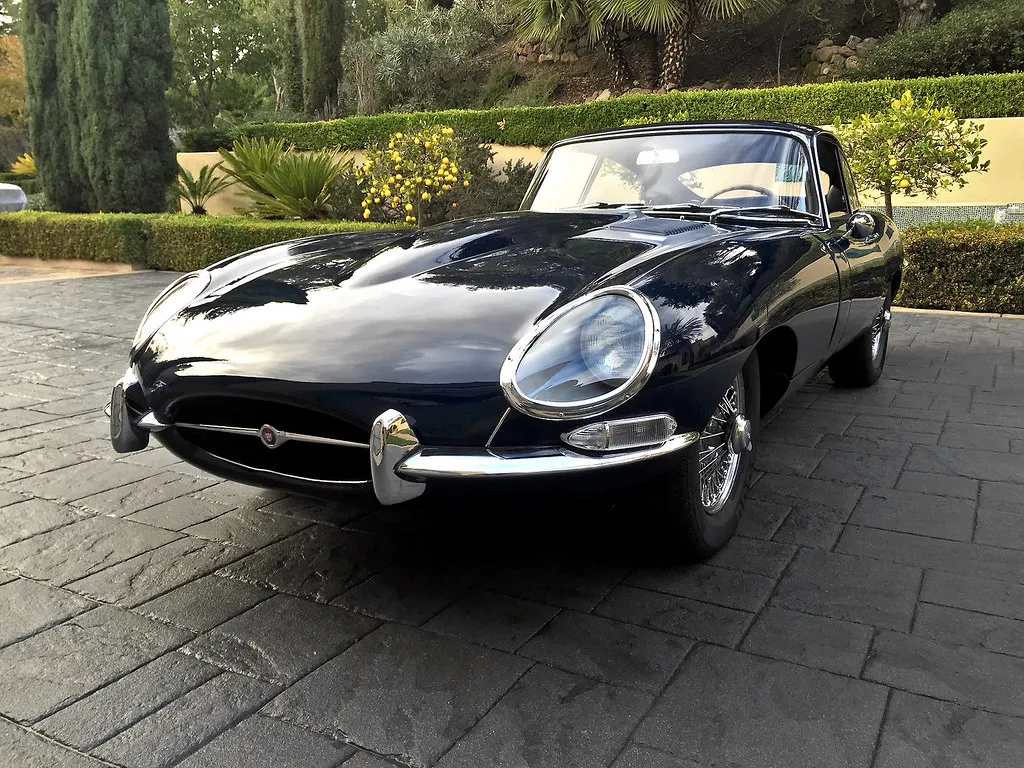 1966 Jaguar E-Type 4.2 Coupe - Image 19