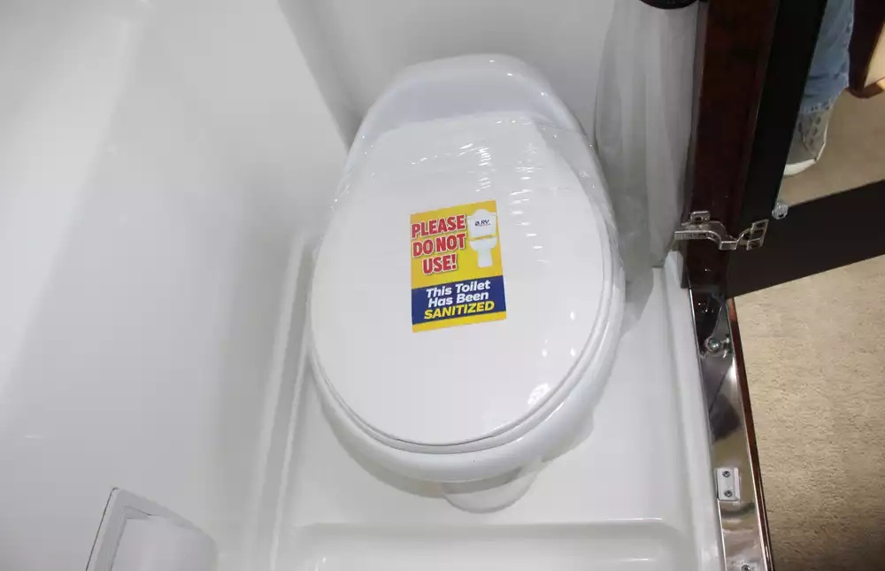 2018 Chinook Countryside MP2 - Image 17