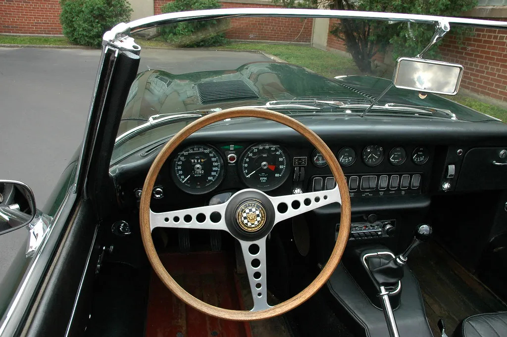 1968 Jaguar E-type 4.2 Roadster Series 1.5 - Image 66