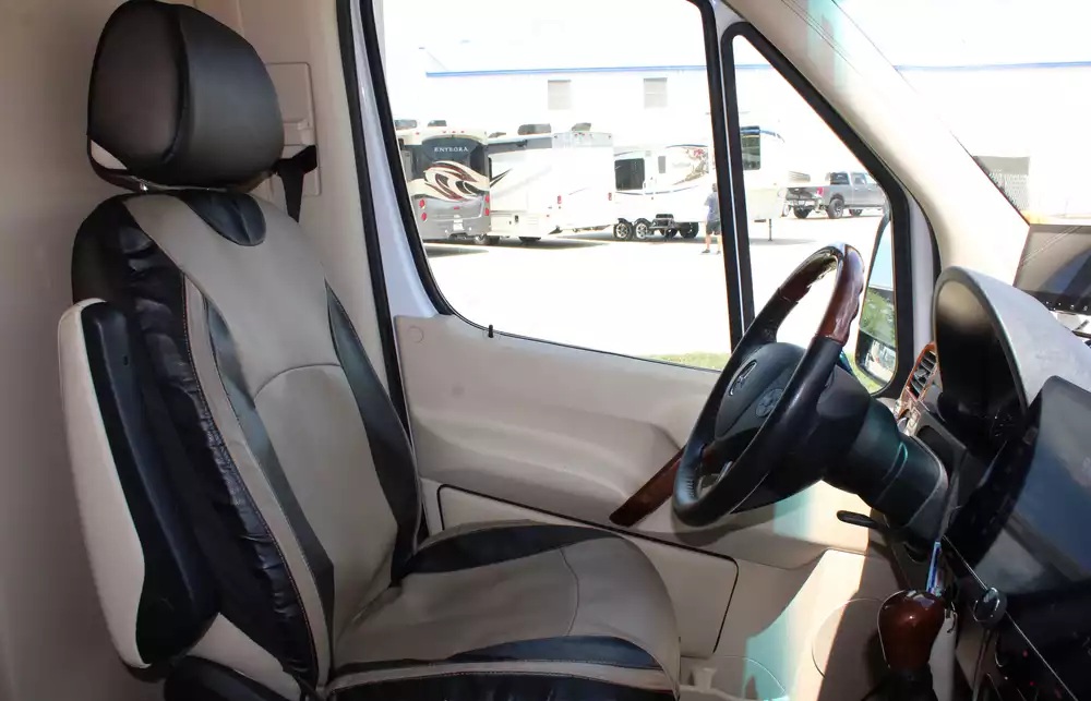 2018 Chinook Countryside MP2 - Image 19