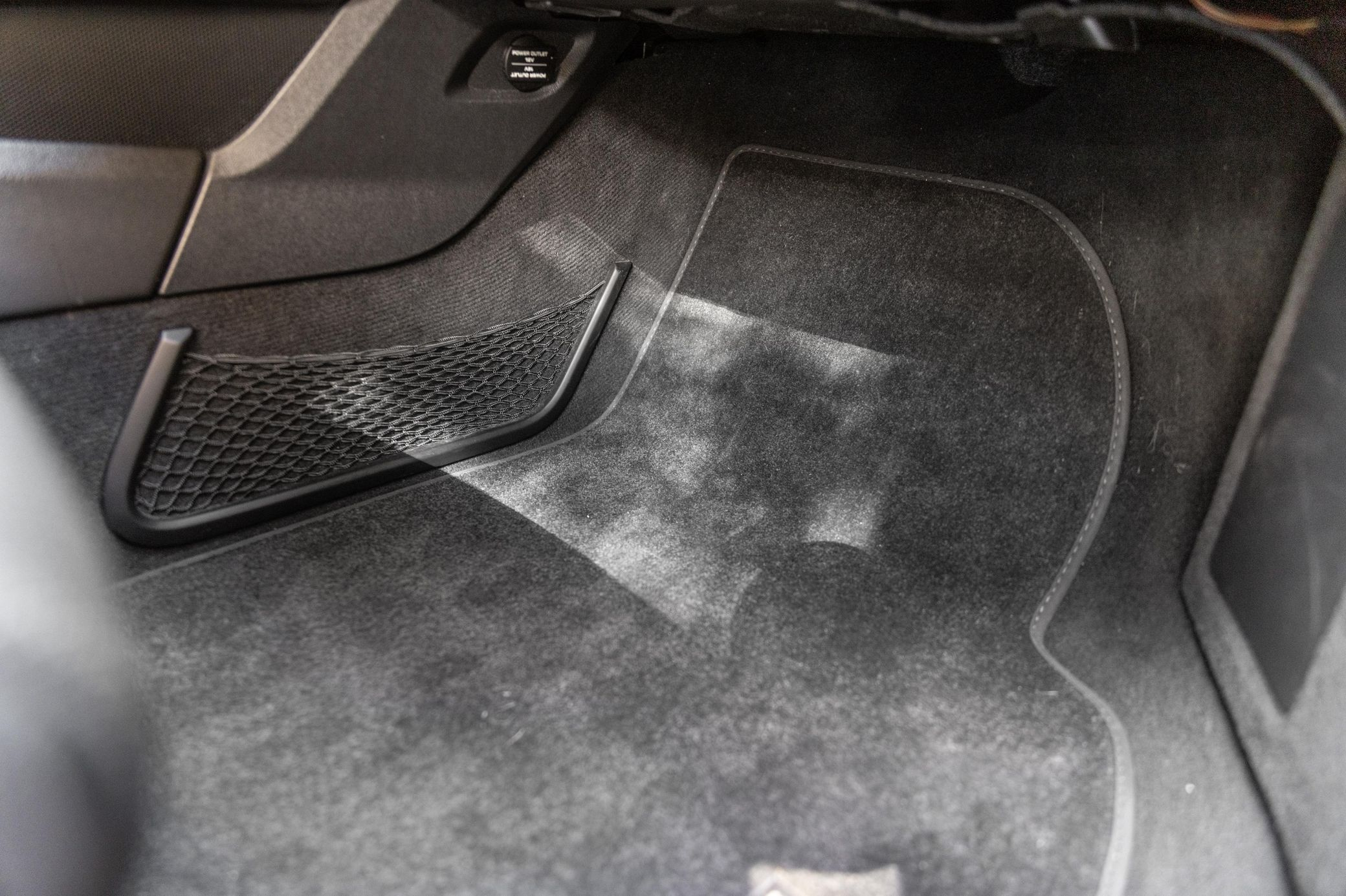 2013 Porsche Boxster S - Image 13