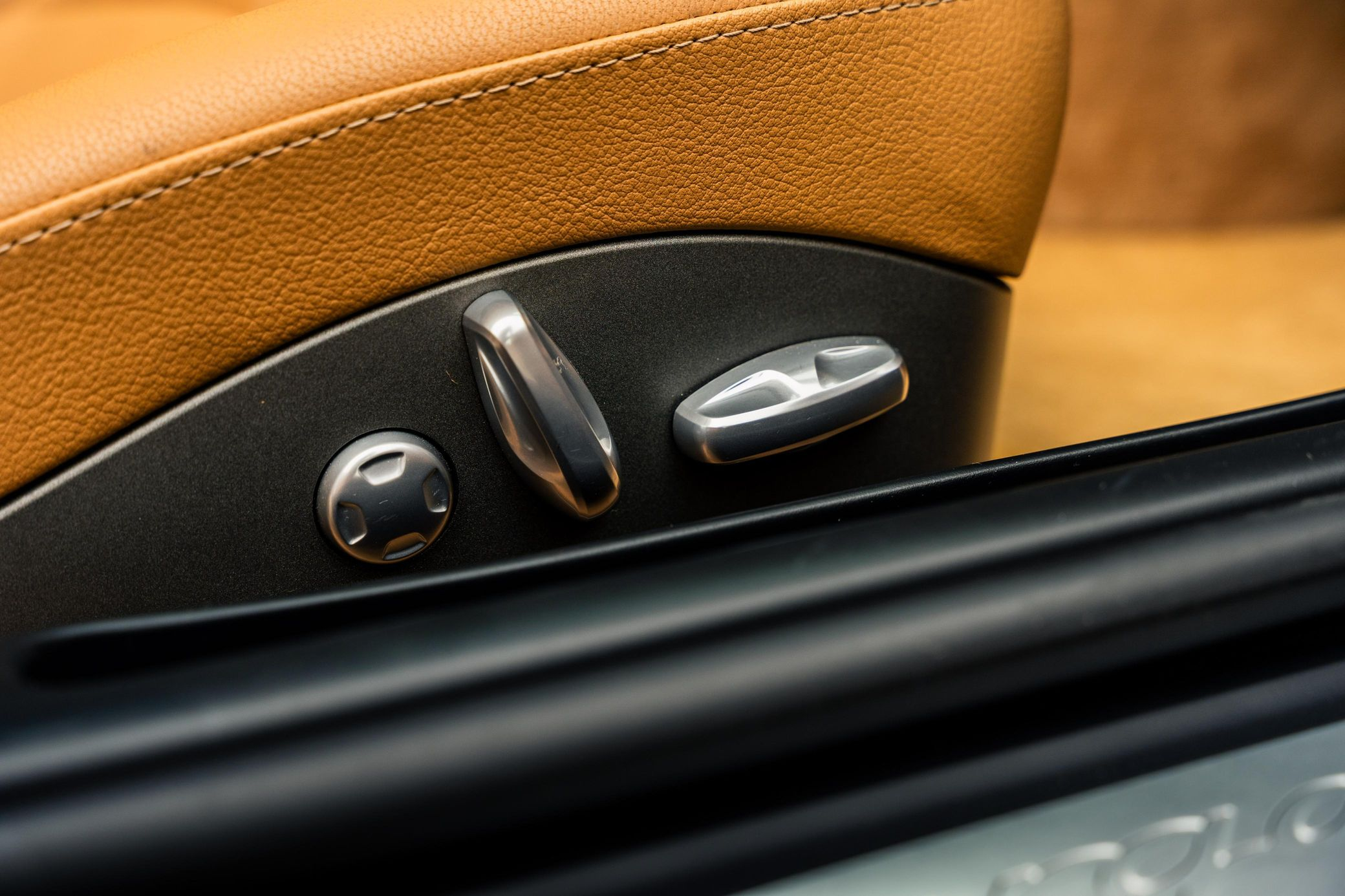 2009 Porsche 911 Targa 4S - Image 12