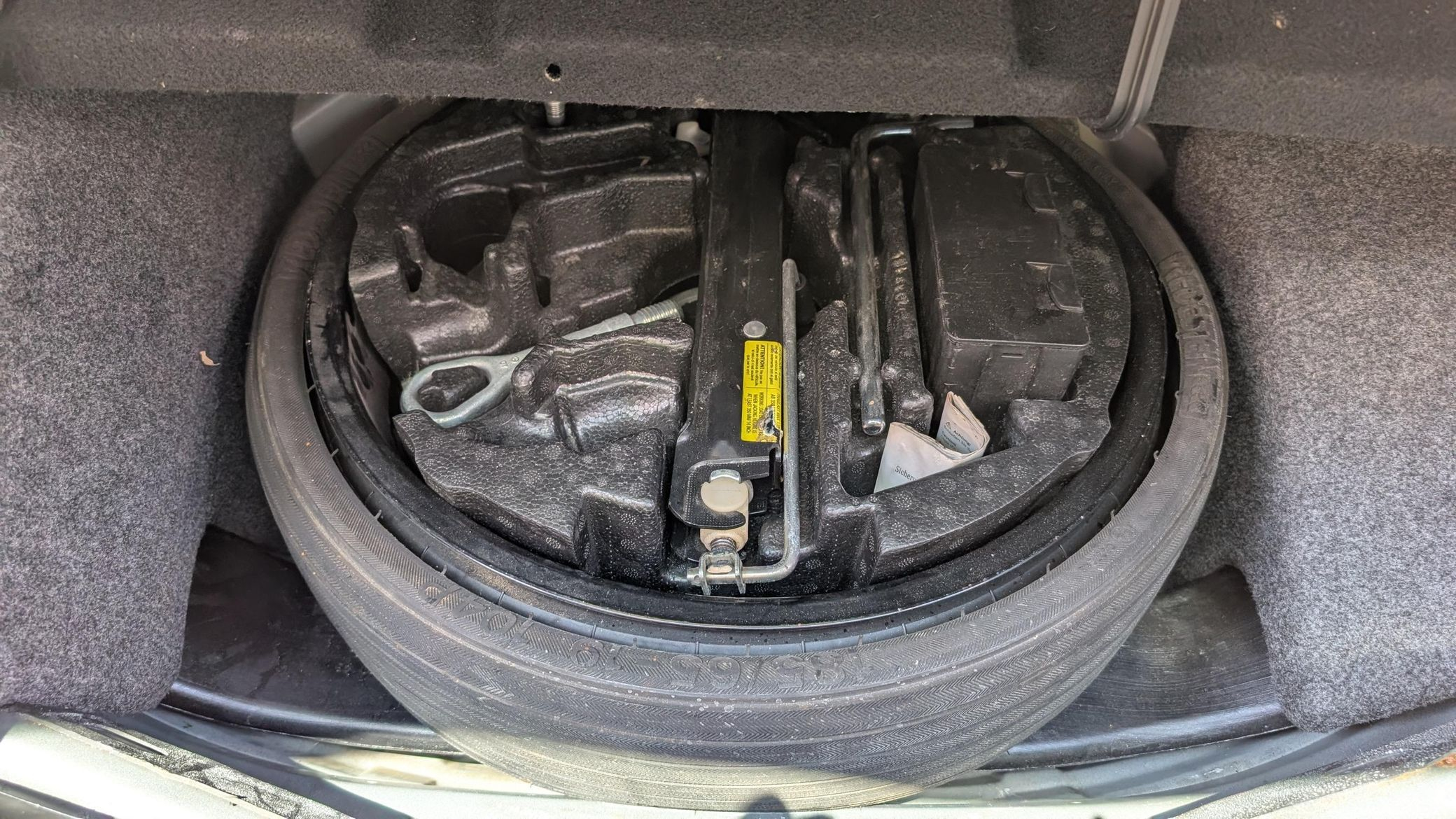 2007 Mercedes-Benz R63 AMG - Image 24