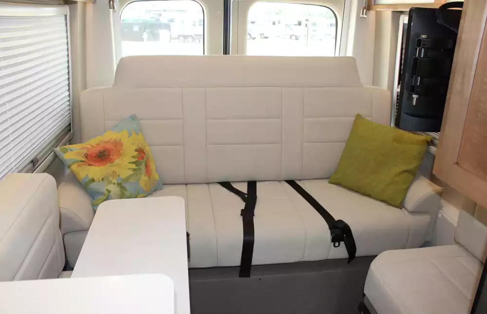 2021 Forest River Coachmen Beyond 22C - Image 26