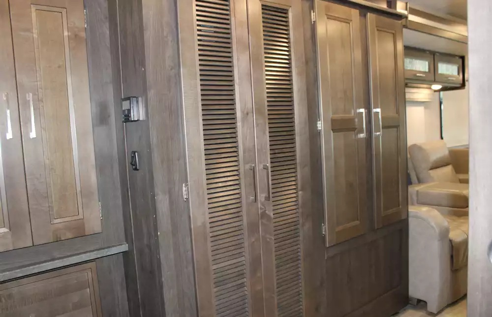 2022 Forest River Coachmen Encore 325SS - Image 21