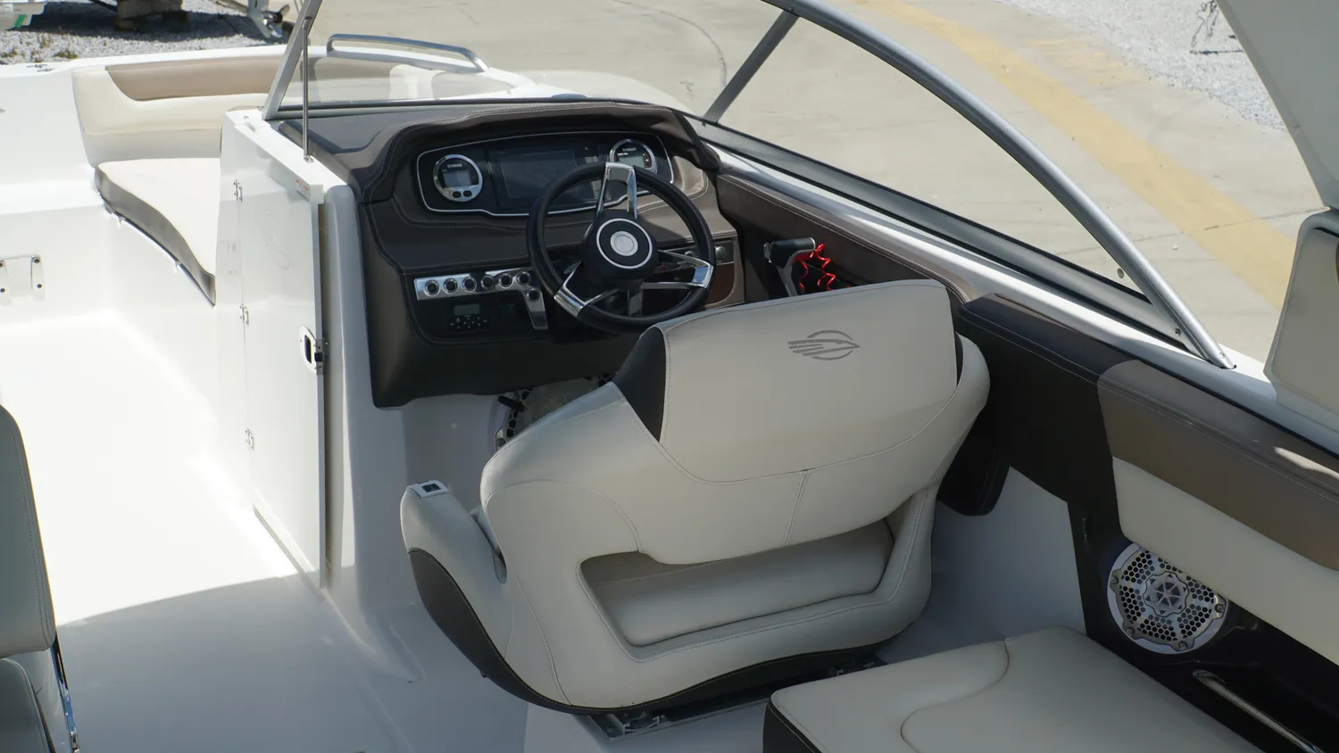 2019 Chaparral 250 Suncoast - Image 29