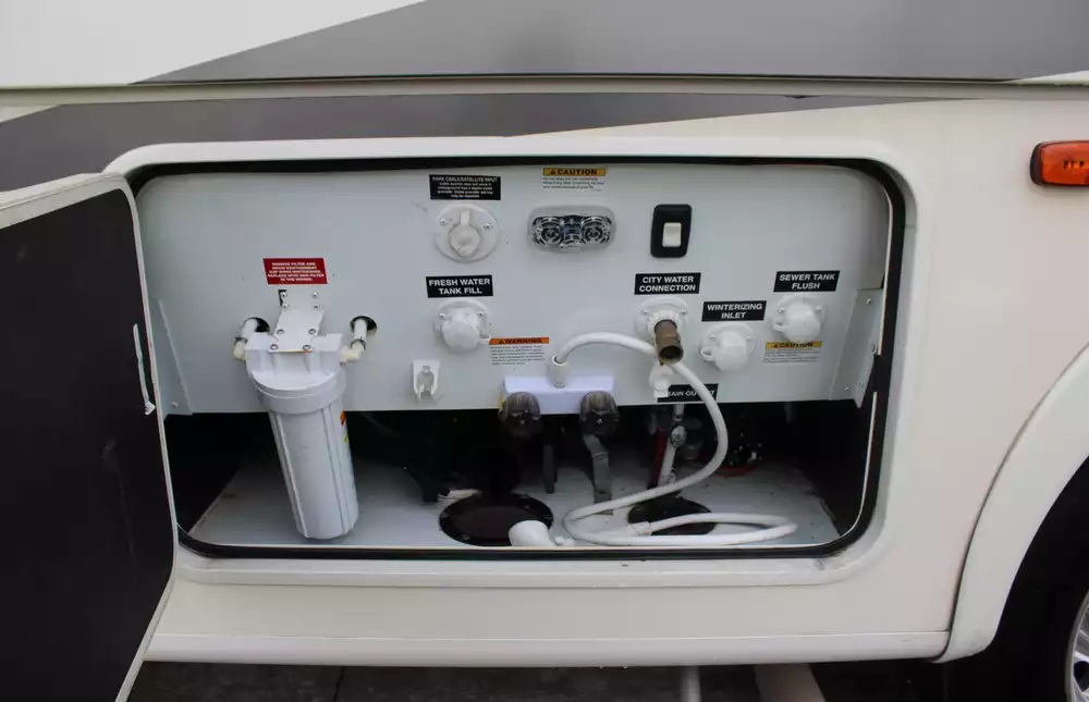 2022 Forest River Coachmen Encore 325SS - Image 25