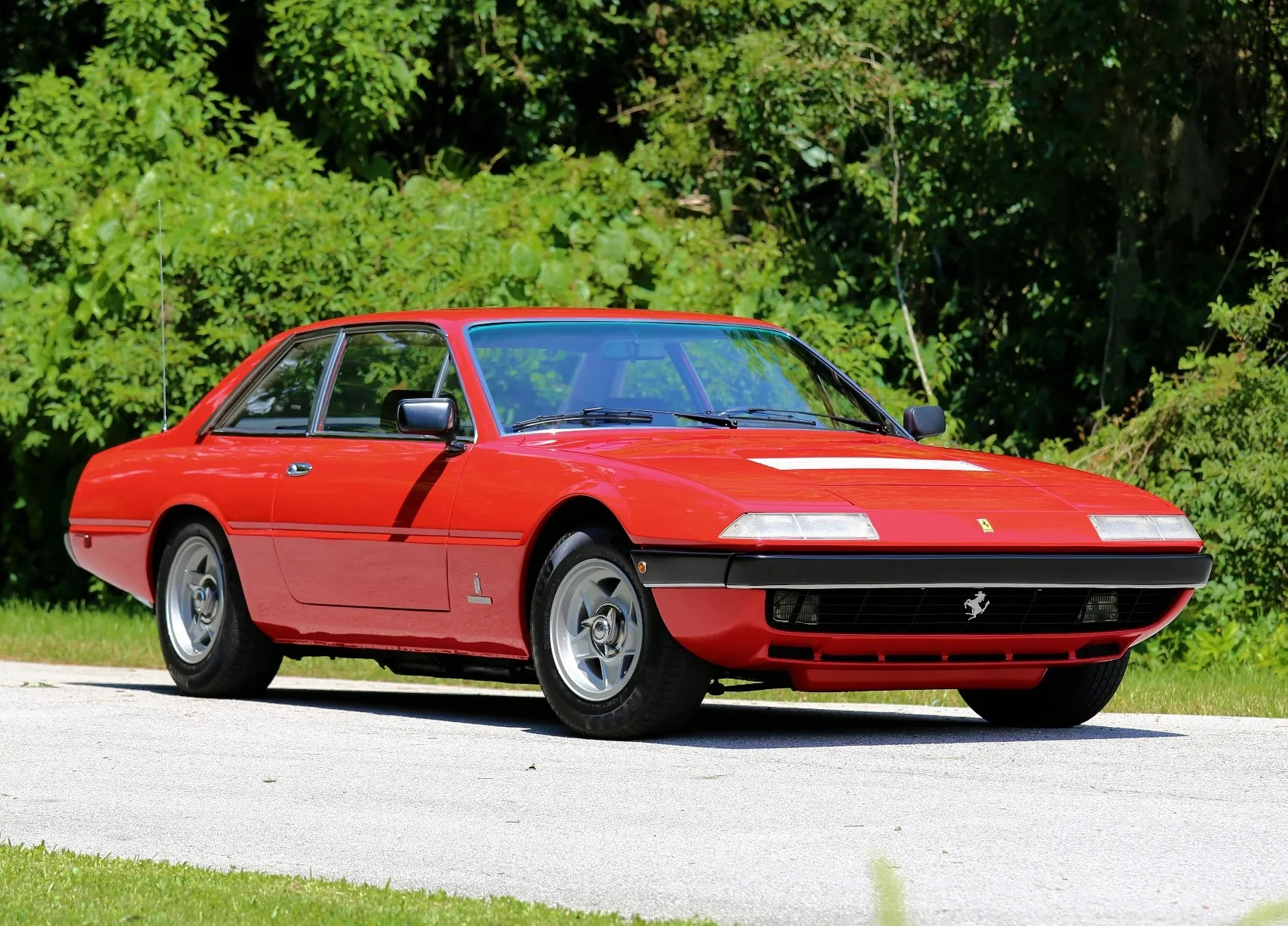 1974 Ferrari 365GT4 2+2 - Image 4