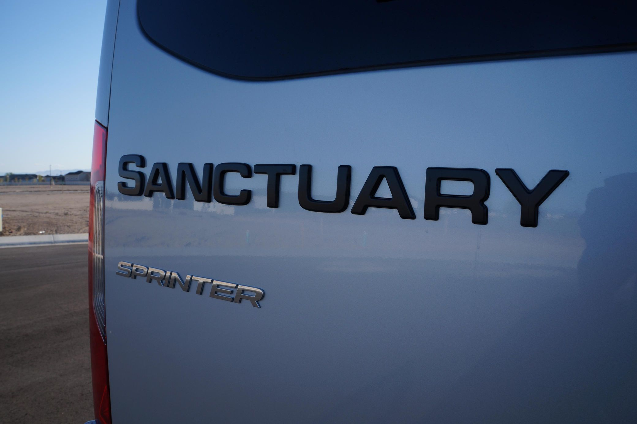 2022 Thor Sanctuary 4x4 - Image 6