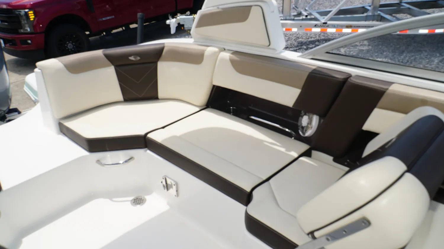 2019 Chaparral 250 Suncoast - Image 31