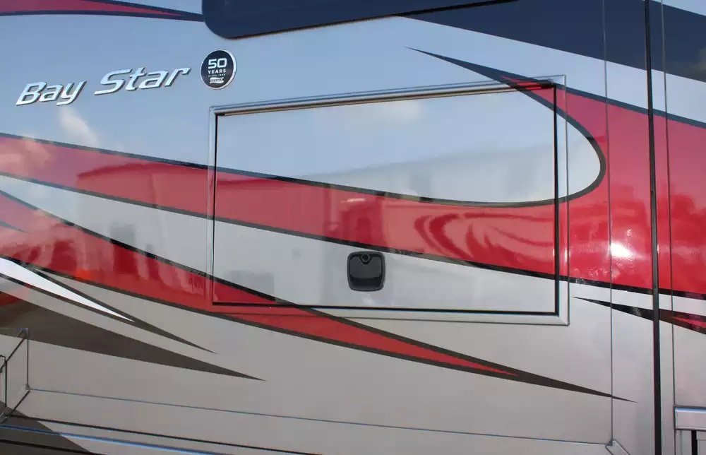 2018 Newmar Bay Star 3113 - Image 32